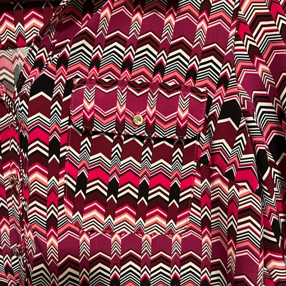 NOTATIONS~ GEO BLOUSE~LG - Picture 4 of 10